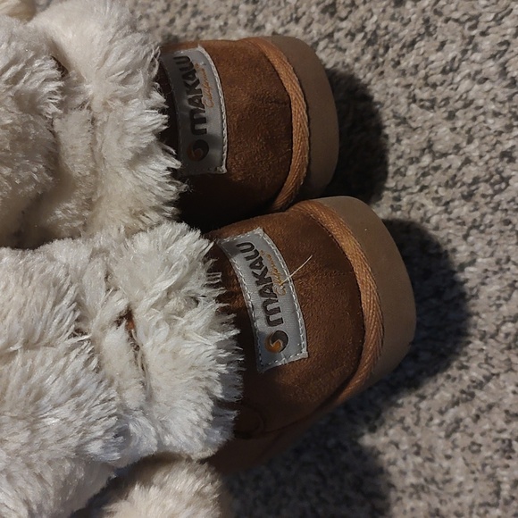 Makalu Girl Fur Boots - Picture 4 of 7